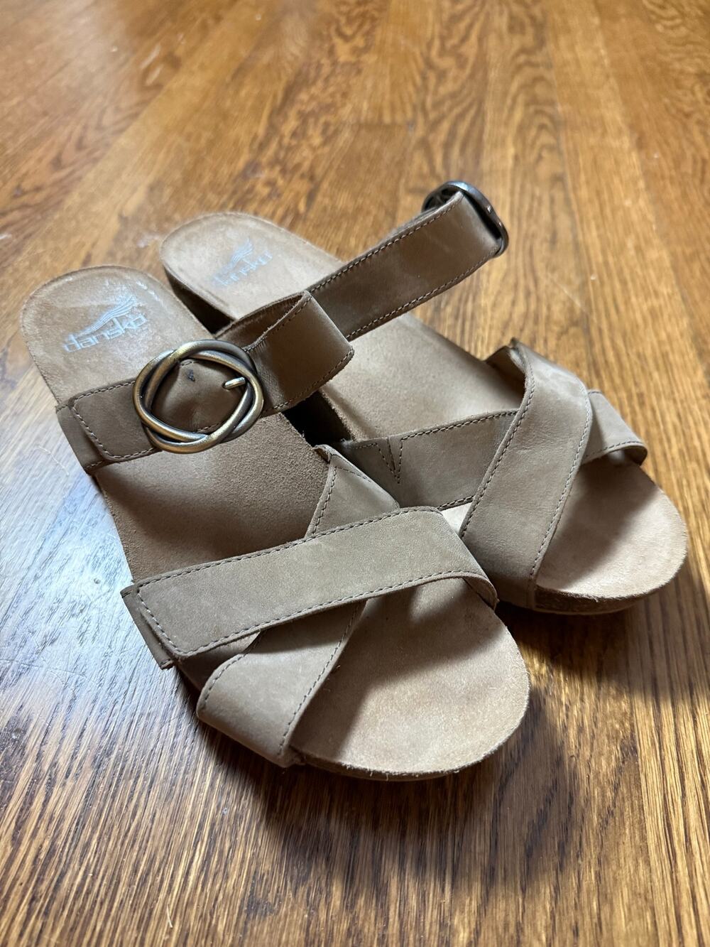 Dansko Wedge Sandals Womens 40 Brown Excellent Leather Cork